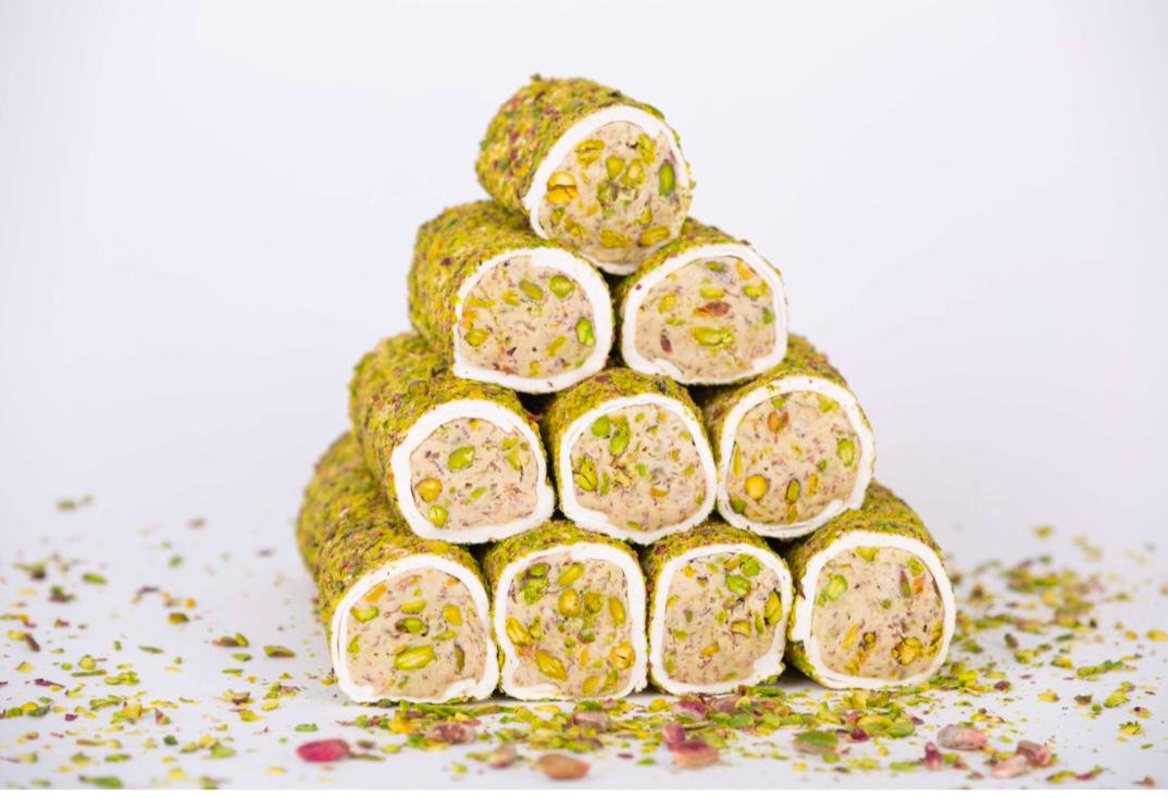 Fıstık Kaplamalı Fıstık Ezmeli Sarma Lokum